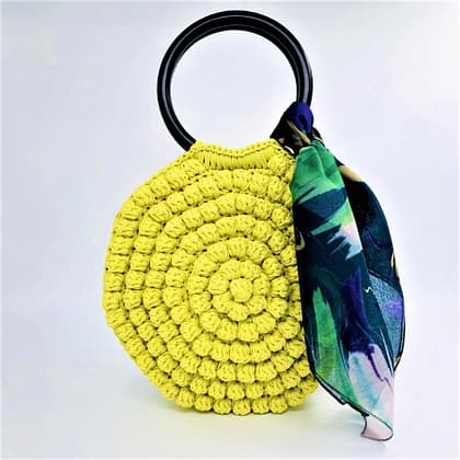 Hand Bag Nafsika, Κίτρινο Λεμονί Χρώμα με Μαύρα Ξύλινα Χεράκια