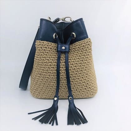 Τσαντάκι Πουγκί Sugar, Μπλέ Navy με Νήμα Μπέζ Πούρου